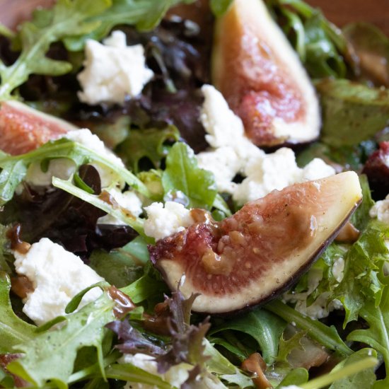 Figs with Goat Cheese Salad