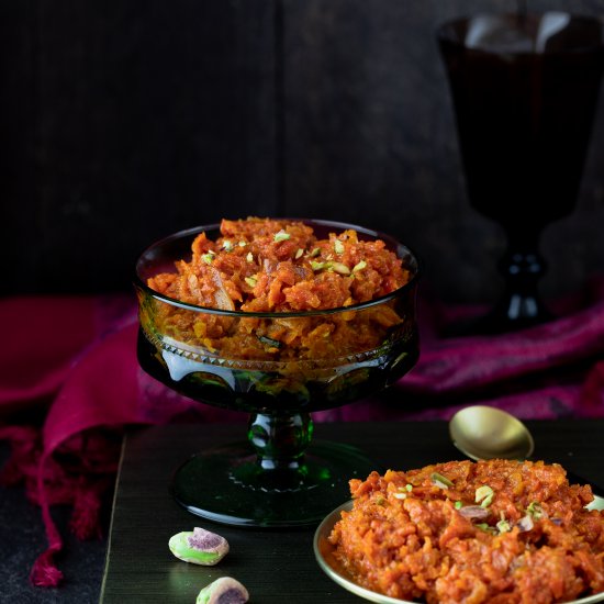 Gajar Halwa (Indian Carrot Dessert)