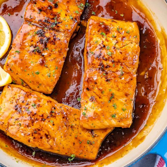 HONEY GARLIC SALMON