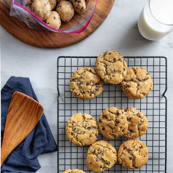 Frozen Chocolate Chip Cookies