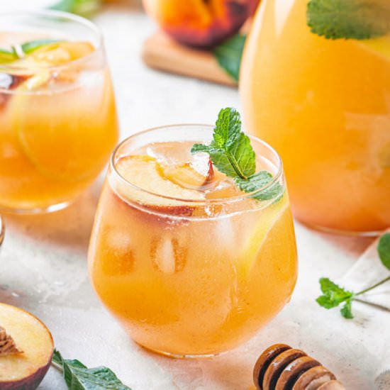 Peach Lemonade with Mint