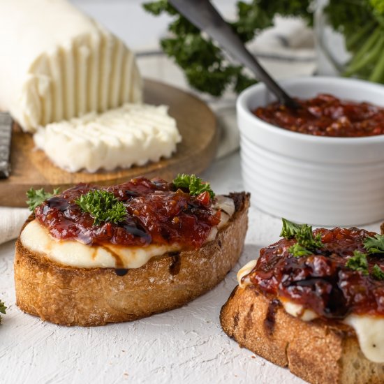 Tomato Chutney Bruschetta