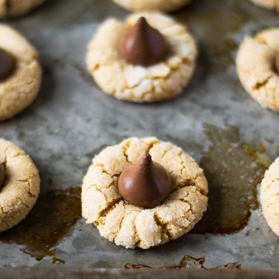 PEANUT BUTTER BLOSSOM COOKIES