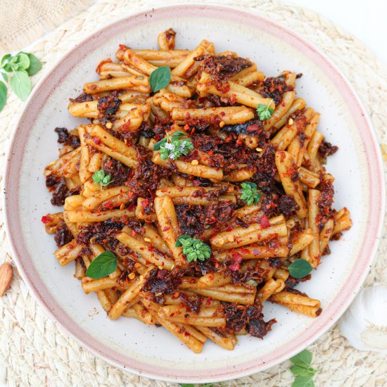 Vegan Red Pesto Pasta