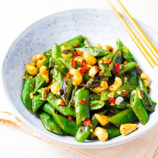 Soy-Glazed Runner Beans with Cashew