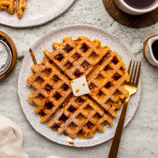 Pumpkin Spice Waffles Vegan