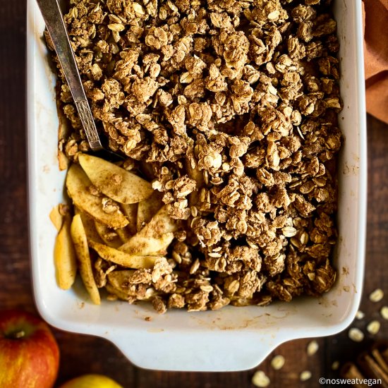 Healthy Vegan Apple Crisp