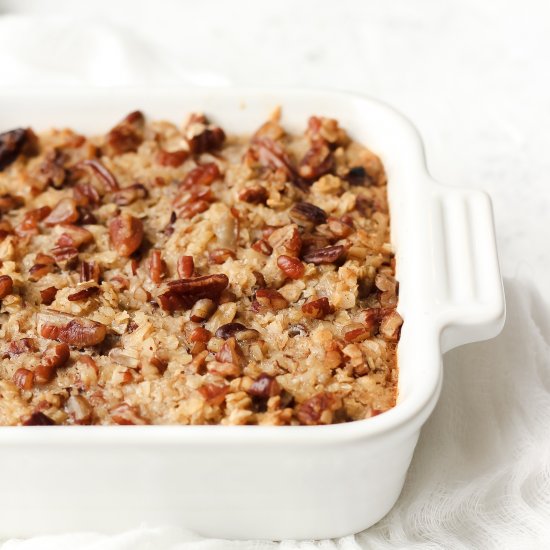 Pecan Pie Baked Oatmeal