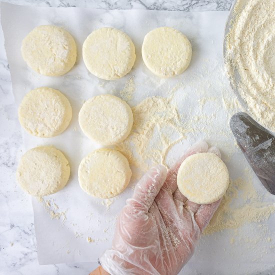 Cheese fritters or syr-nee-kee