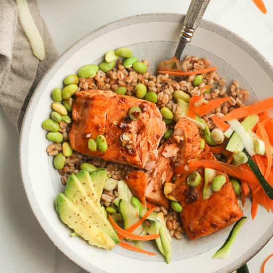 Salmon Buddha Bowls with Asian Sauc