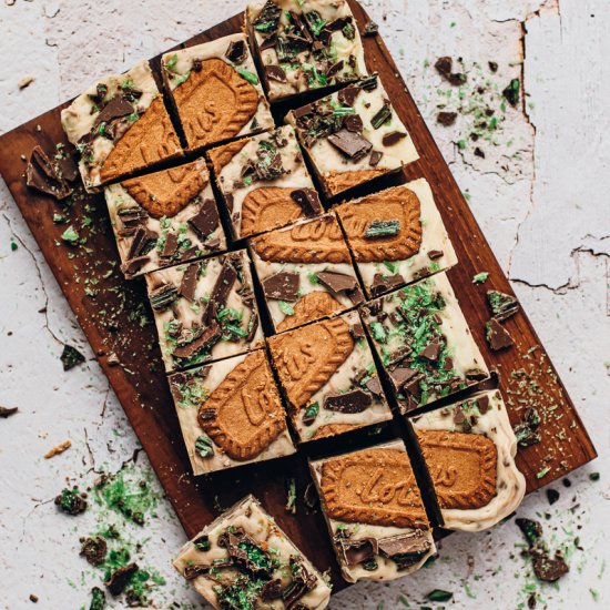 Peppermint Crisp Fudge