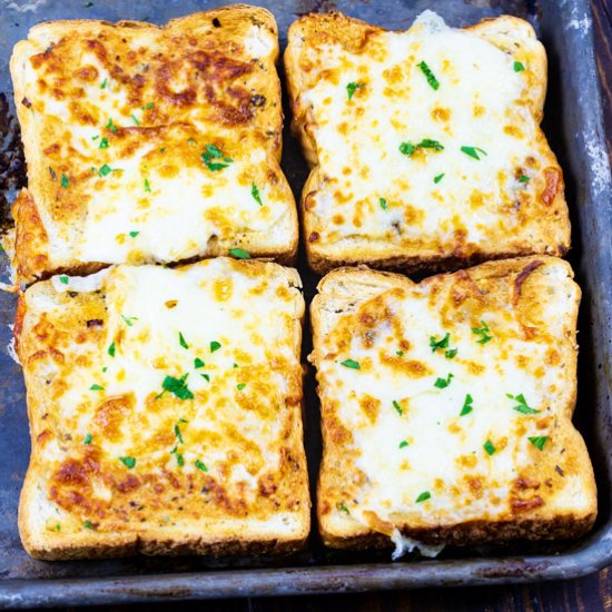 Air Fryer Cheesy Texas Toast