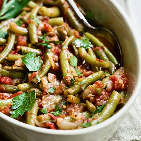 Mediterranean Braised Green Beans