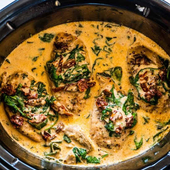 Crockpot Tuscan Chicken