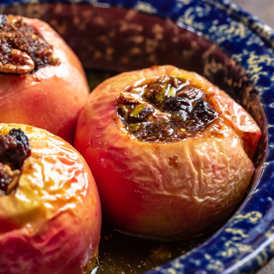 Easy Baked Apples (Two Ways)