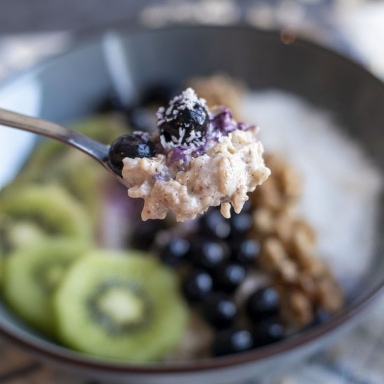 Coconut oatmeal porridge