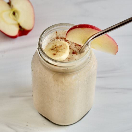 Apple Banana Smoothie