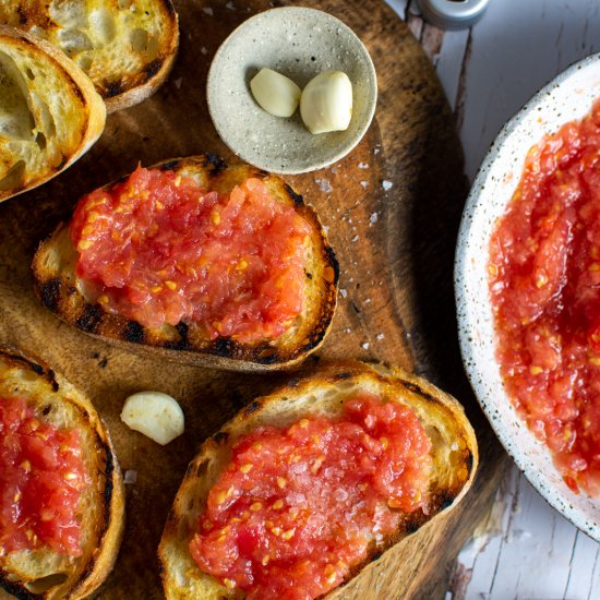 Pan Con Tomate