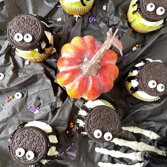 HALLOWEEN SPIDER CUPCAKES