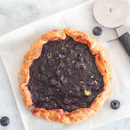 Air Fryer Blueberry Galette