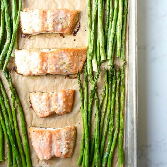 One-Pan Baked Salmon and Asparagus