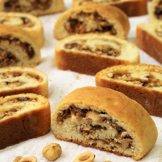 Italian Nut and Jam Rolled Cookies