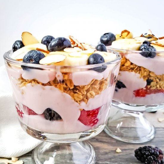 BERRY TRIFLE