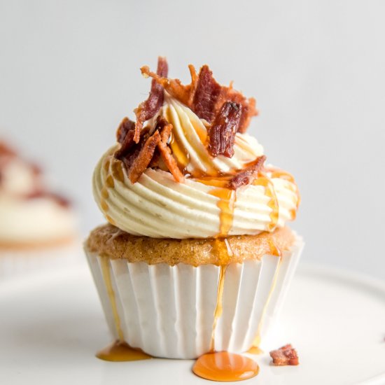 Bacon Maple Cupcakes