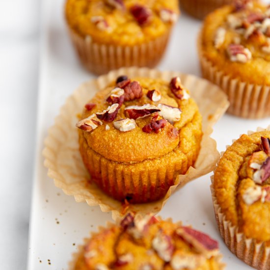 Paleo Pumpkin Pie Muffins