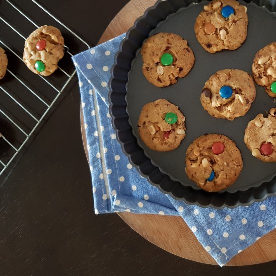 PEANUT M&M COOKIES