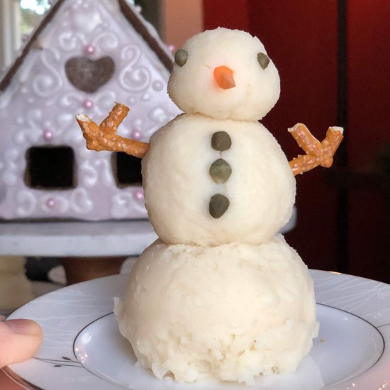 Vegan Mashed Potato Snow Person