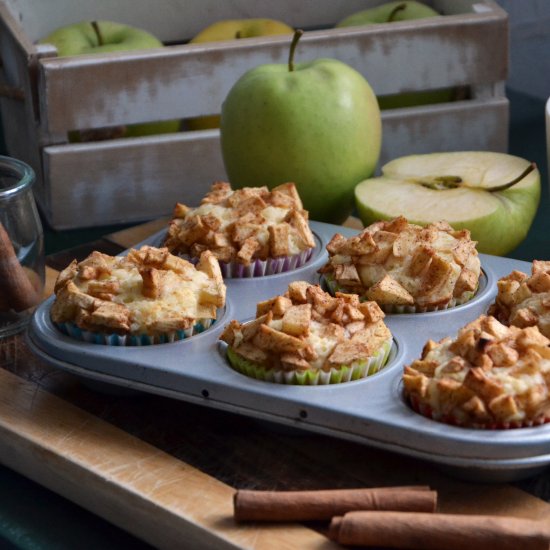 Ricotta and cinnamon apple muffins