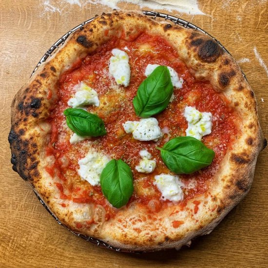 Neapolitan Pizza with 100% Poolish