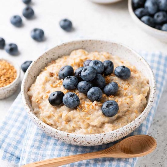 Flaxseed Blueberry Oatmeal