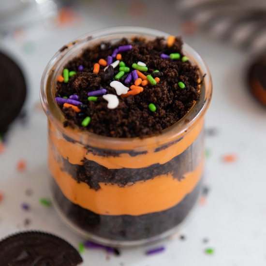 Halloween Oreo Dirt Cake