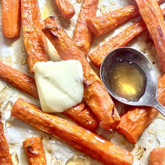 Honey Butter Roasted Carrots