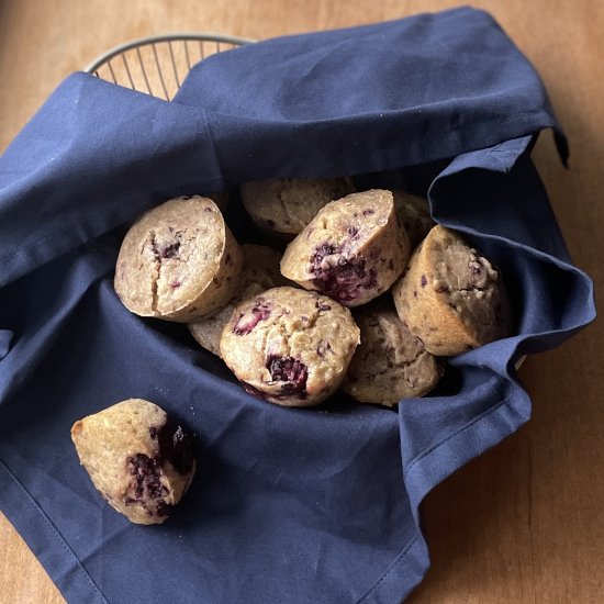 Oatmeal Blackberry Muffins