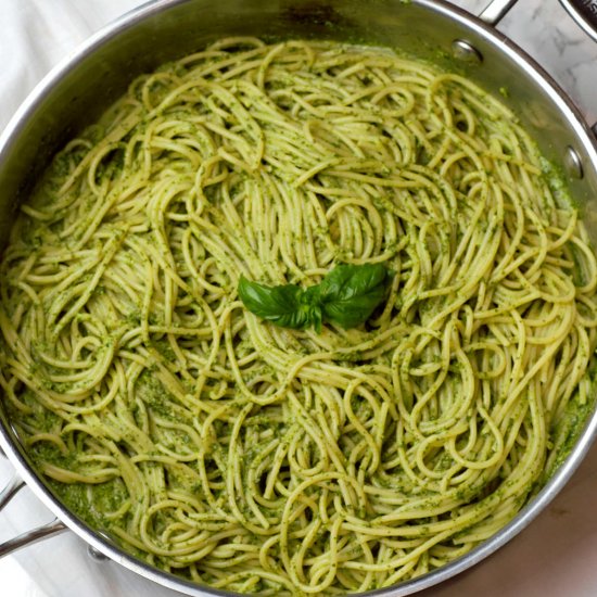 Creamy Spinach Pesto Pasta