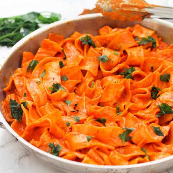 Roasted Red Pepper Pappardelle Past