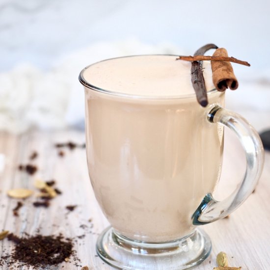 Easy Homemade Chai Tea Latte