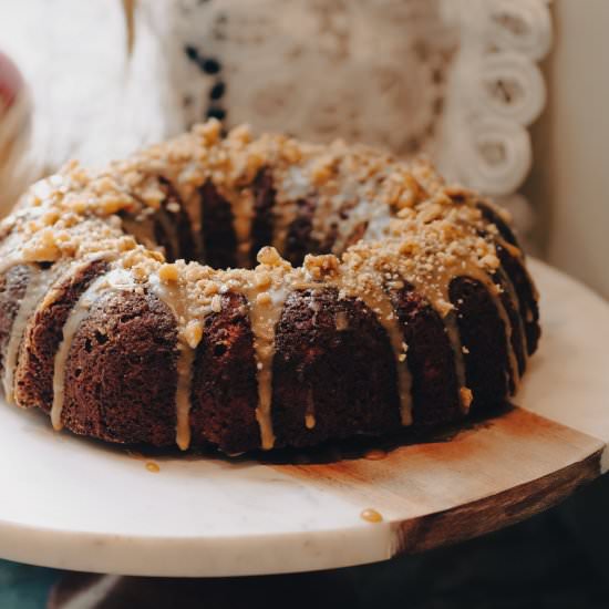 Old Fashioned Fresh Apple Cake