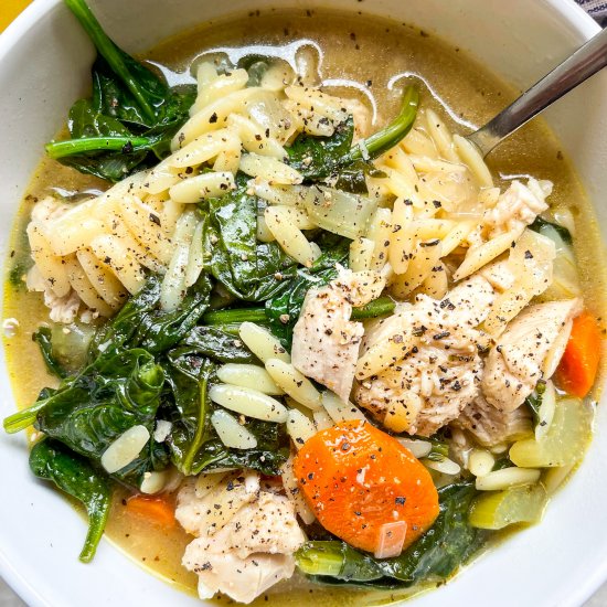 One Pot Lemon Chicken Orzo Soup