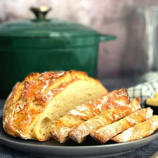 No-Knead Dutch Oven Sourdough Bread