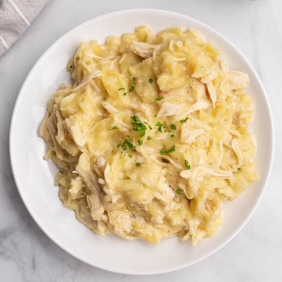 Crock Pot Chicken and Noodles