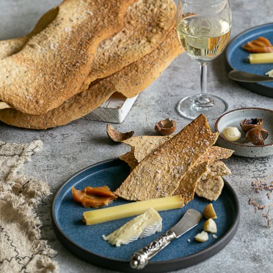 spiced lavosh crackers