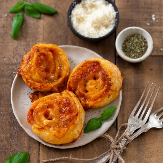 Puff pastry pizza pinwheels