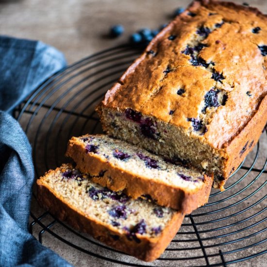 Easy Blueberry Banana Bread