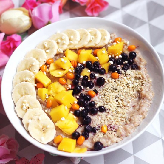 Creamy banana oatmeal