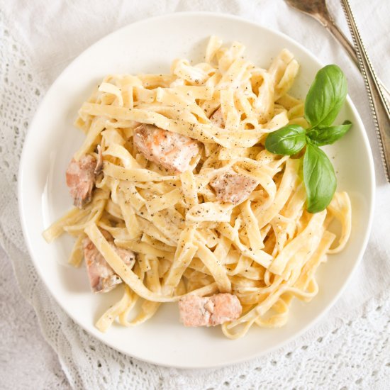 Creme Fraiche Salmon Pasta