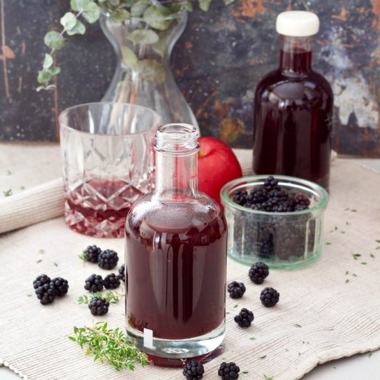 Homemade Blackberry Vinegar